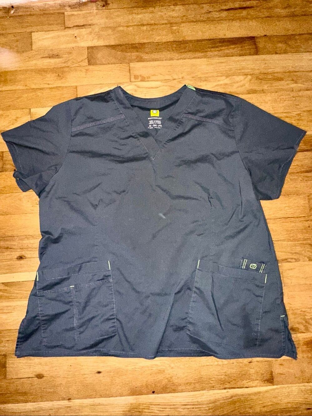 WonderFLEX Women's Scrub Top Gray Solid Medical Uniform Size XXL